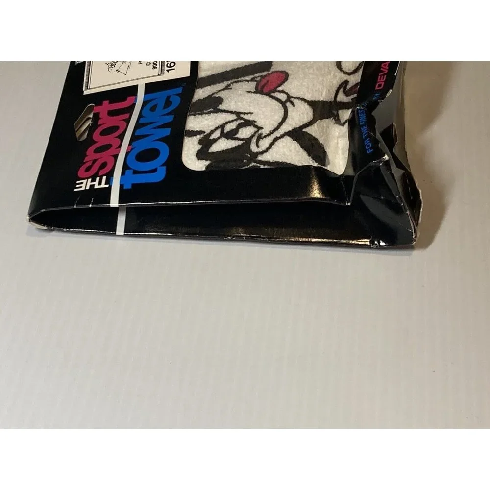 Disney Goofy Golf sport towel NIP Vintage Fore! 16x26